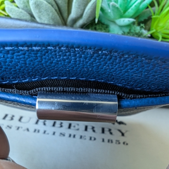 Brand New Burberry Money Clip Card Case - Picture 6 of 10